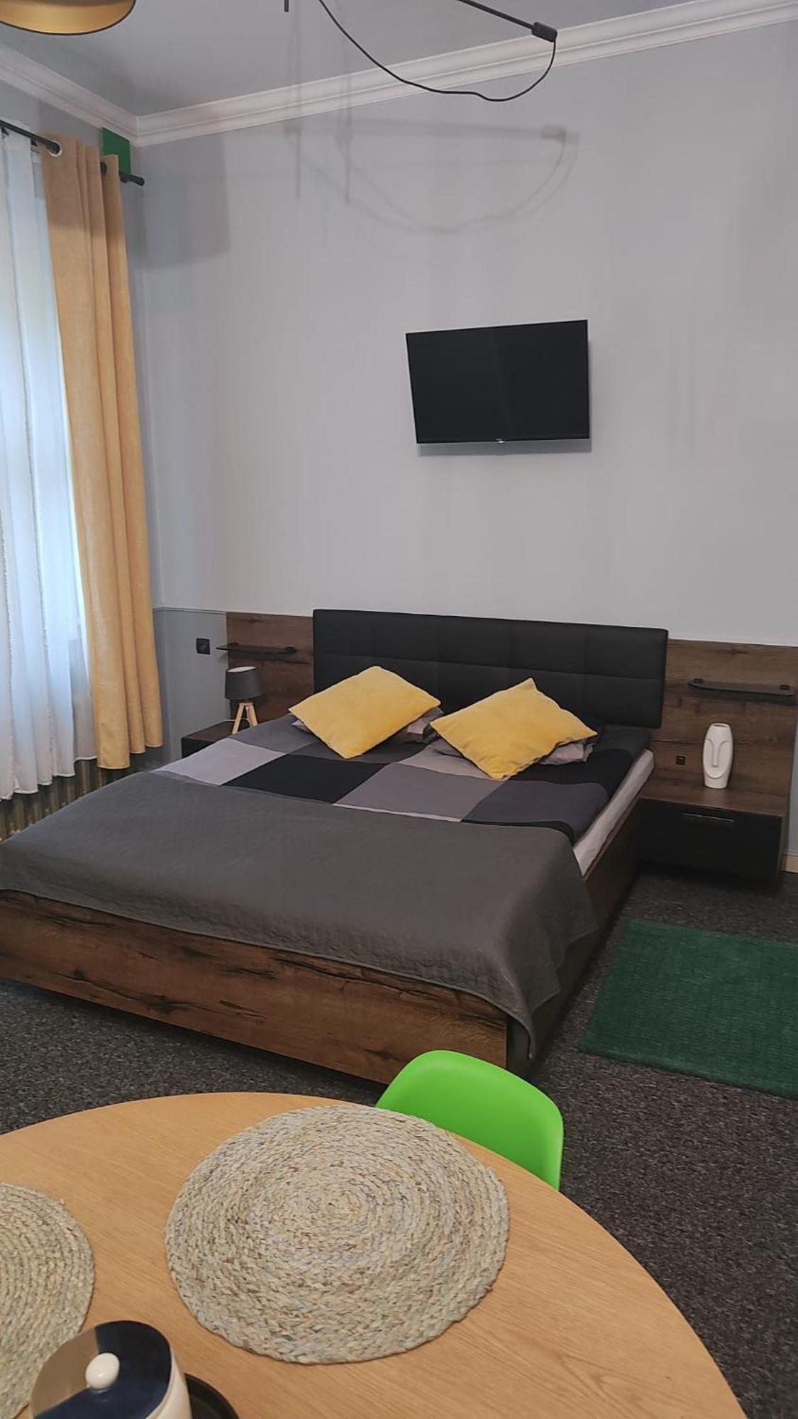 Gornoslaska 19 Zawiercie Bagian luar foto